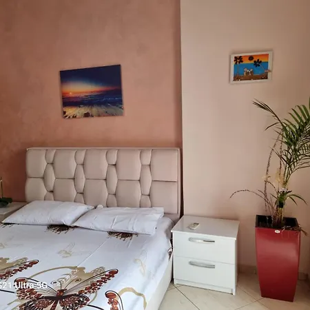 Near The Port Apartment Vlore